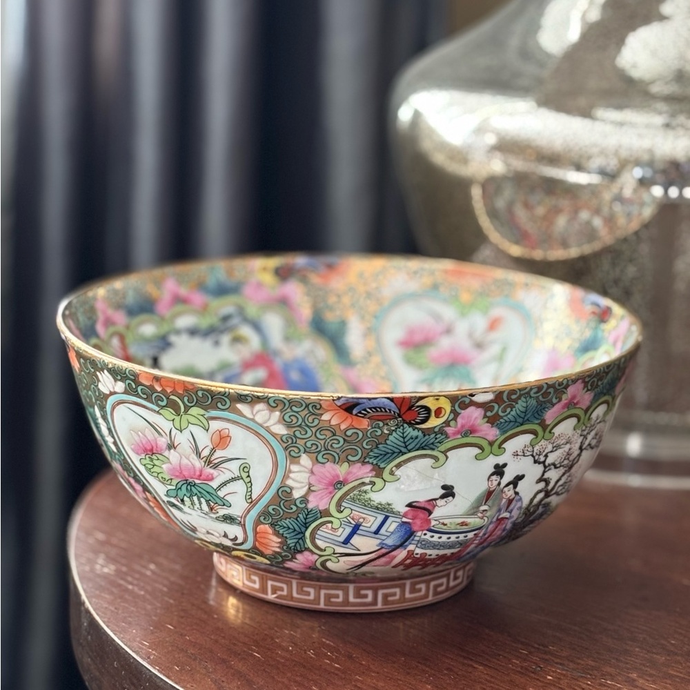 Rose Medallion Famille 10” Chinoiserie Bowl